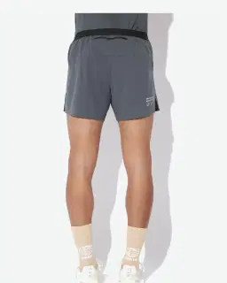 Leyenda corta de círculo Unisex – 16/16