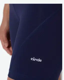 Círculo corto corriendo Consíguelo corto Unisex – 17/19