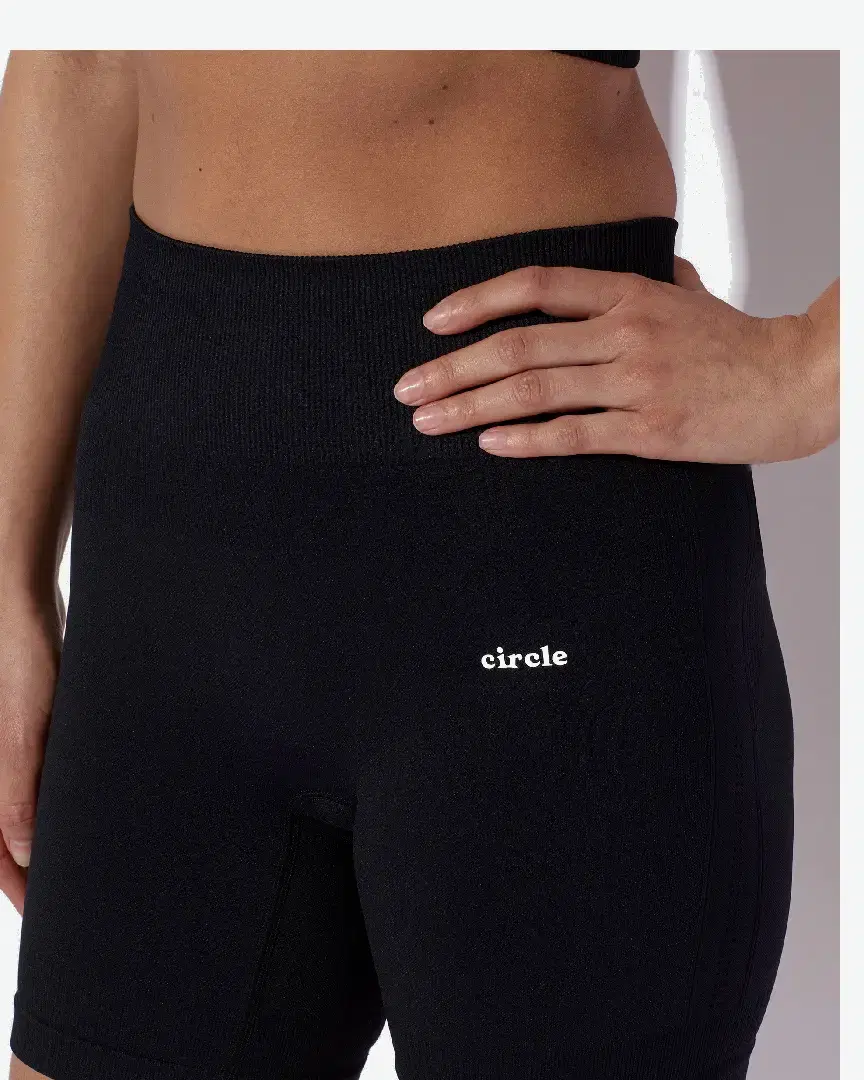 Círculo corta sin costuras mantén el flujo - SHORT-SEAMLESS-KEEP-THE-FLOW-EARTH-BROWN (5) au meilleur prix !