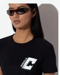 Camiseta de círculo leyenda Unisex – 11/17