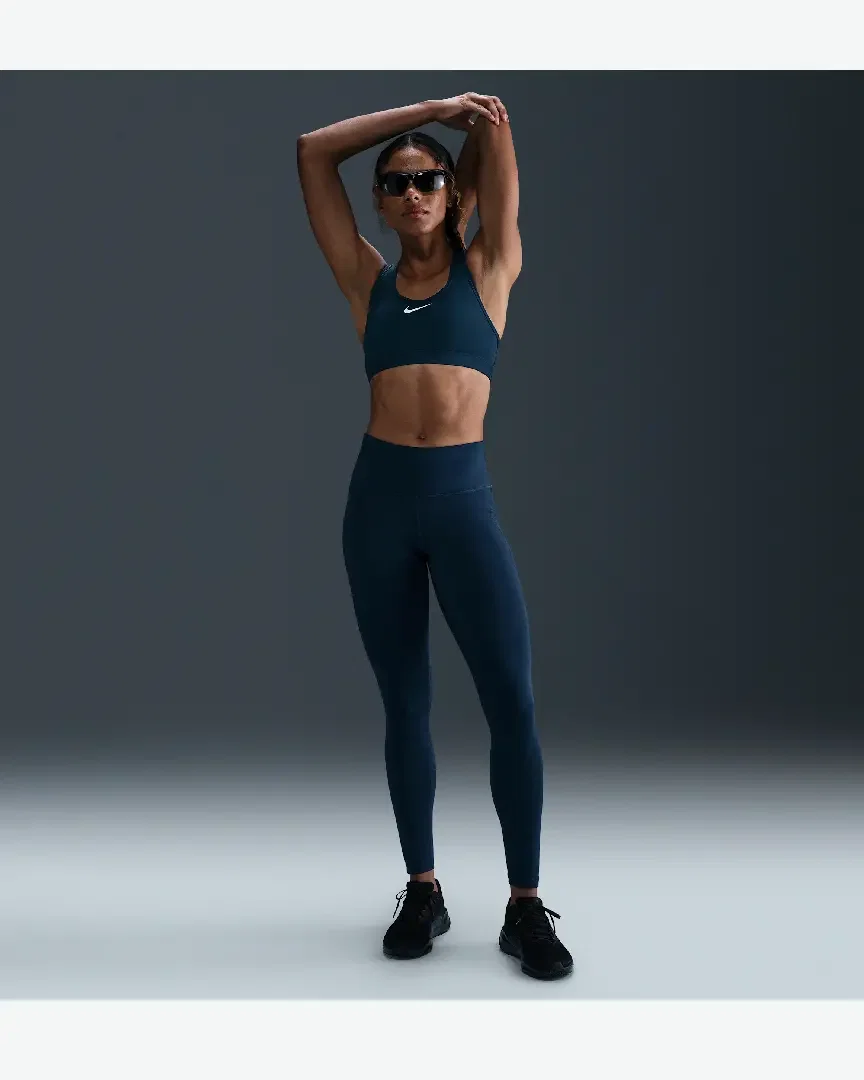 Collant de cintura media con bolsillos Nike Epic Fast Mujer