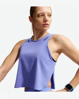Camiseta sin mangas corta estampada Dri-Fit Adv Nike Aeroswift Mujer – 3/4
