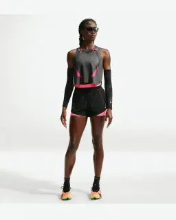 Camiseta sin mangas corta estampada Dri-Fit Adv Nike Aeroswift Mujer – 4/4