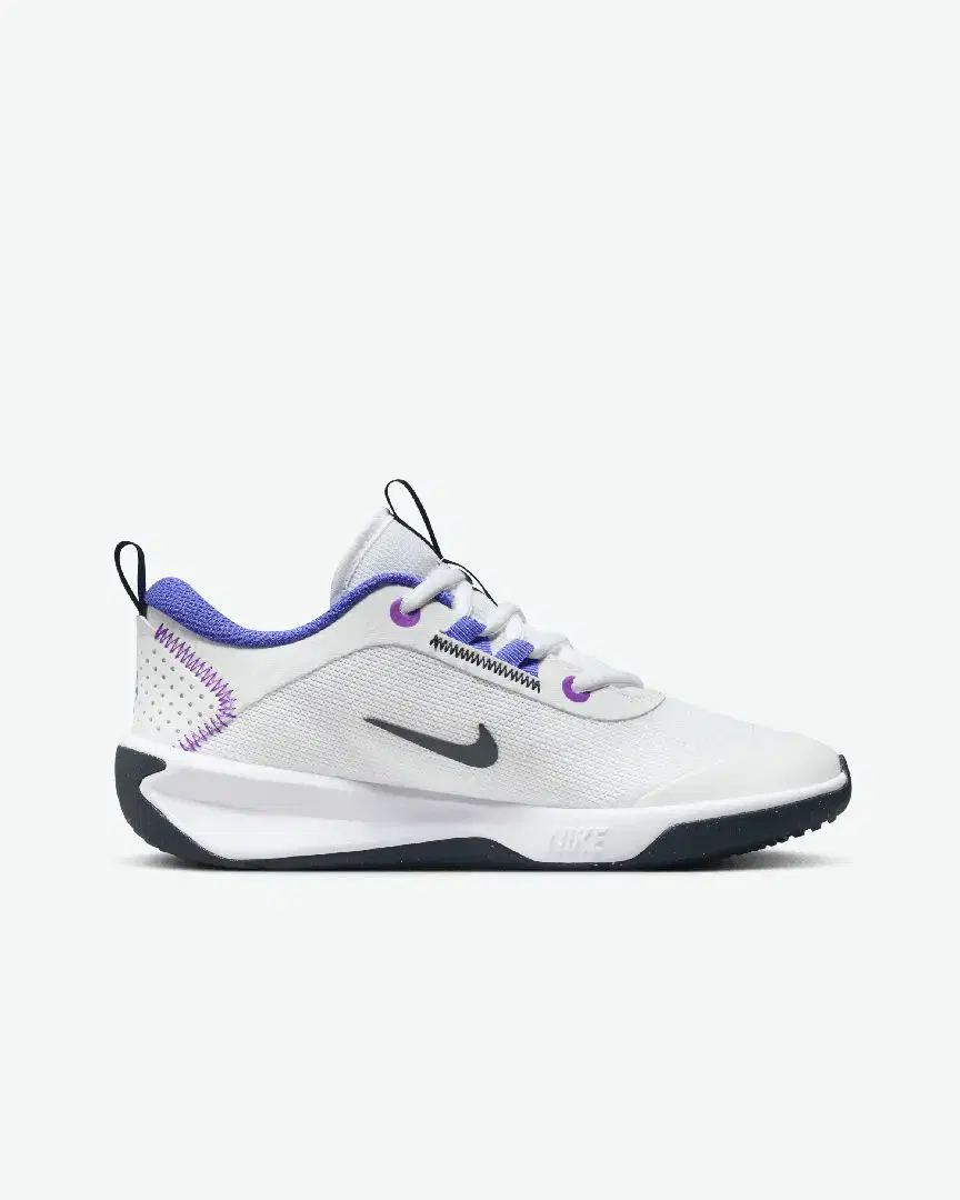 De Sport En Salle Nike Omni Multi-Court Pour Ado - DM9027-104 (2) au meilleur prix !