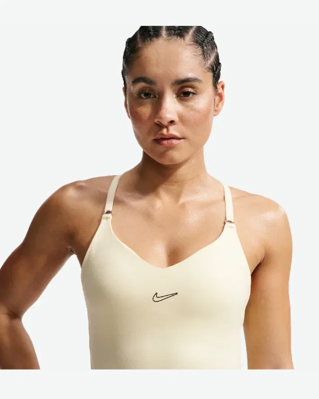 Tank Top Deportivo Nike Con Sujetador Interno Acolchado De Soporte Ligero W