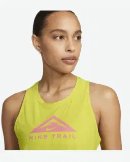 camiseta sin mangas de trail nike dri-fit mujer – 3/4