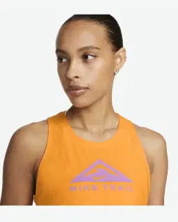 camiseta sin mangas de trail nike dri-fit mujer – 3/4