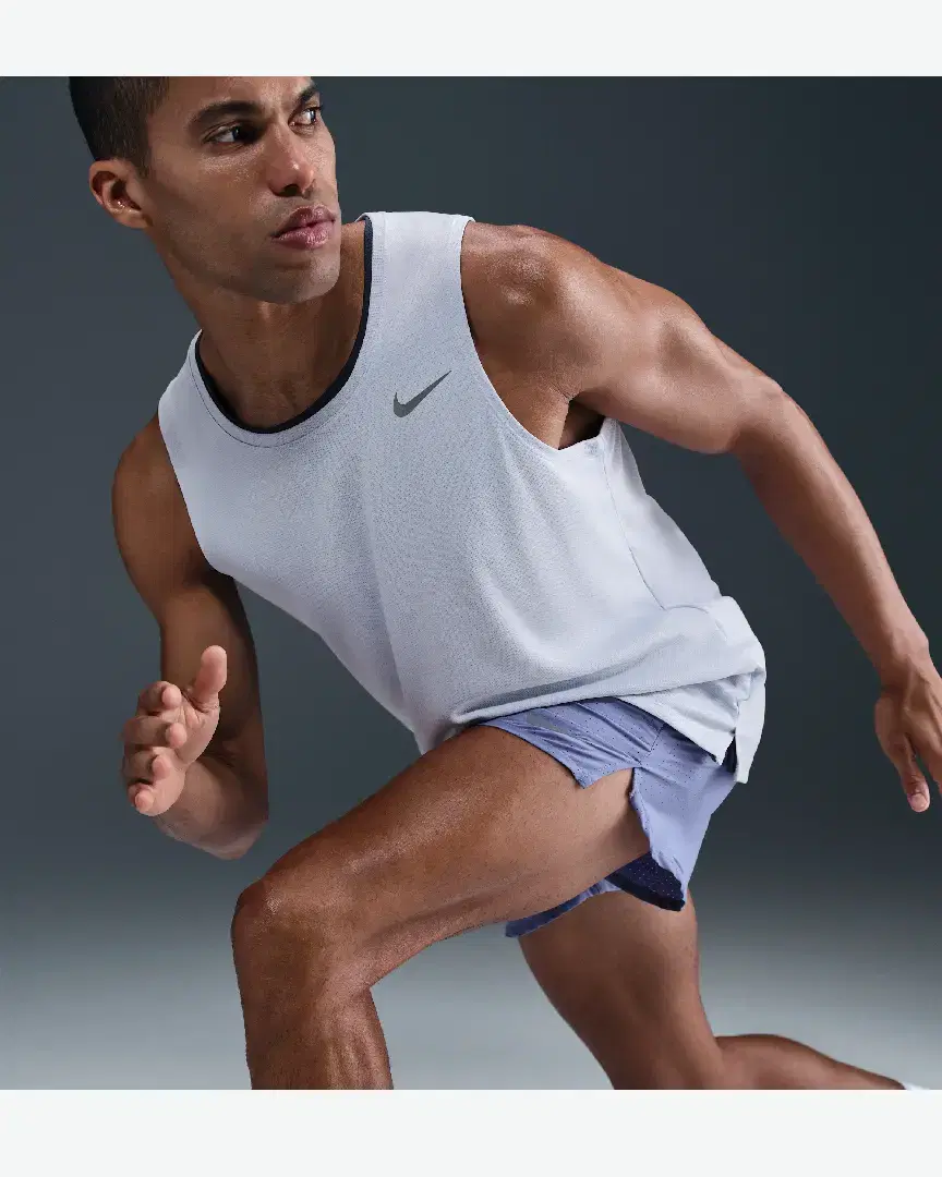 Camiseta sin mangas Dri-Fit Nike Miler M - DV9321-057 (2) au meilleur prix !