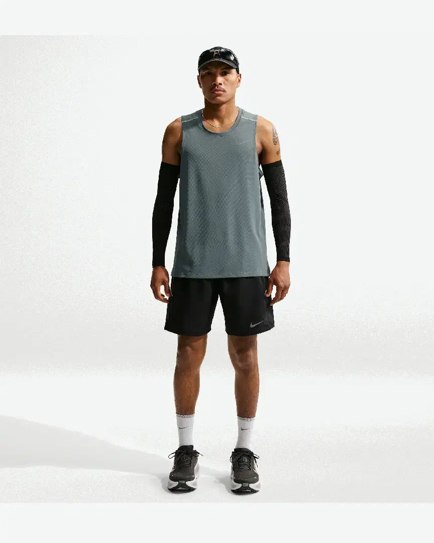 Camiseta sin mangas Dri-Fit Nike Miler M - IF2018-084 (3) au meilleur prix !