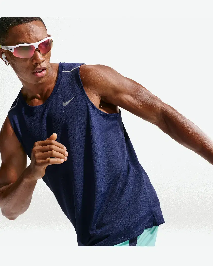 Camiseta sin mangas Dri-Fit Nike Miler M - IF2018-410 (2) au meilleur prix !