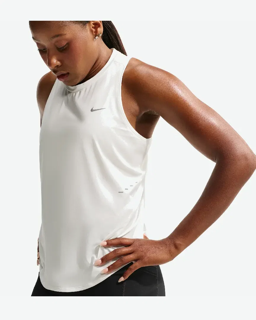 Camiseta sin mangas Dri-Fit Nike Swift Mujer