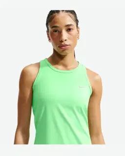 Camiseta sin mangas Dri-Fit Nike Tempo Mujer – 1/4