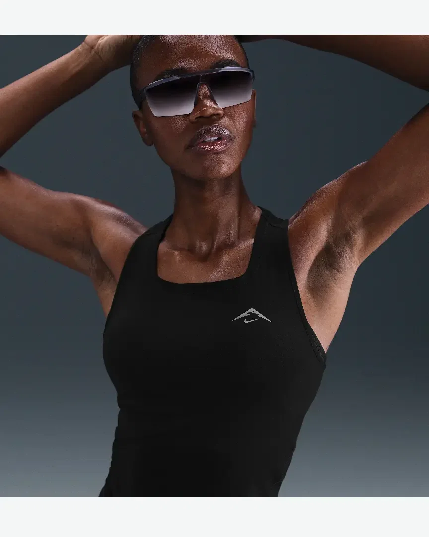 Camiseta sin mangas con diseño Nike Trail Dri-Fit Mujer