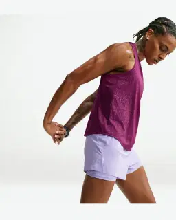 Camiseta sin mangas Dri-Fit Nike Swift Mujer – 3/4