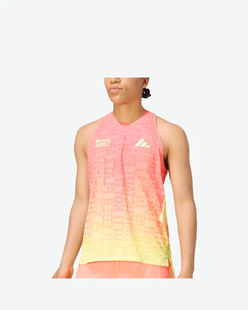 Camisetas sin mangas Adidas Bmw Berlin Marathon 2026 W - KV1197 (0) au meilleur prix !