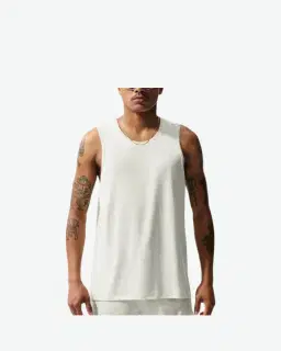 Camisetas sin mangas Nike ACG Solar Chase Hombre – 1/2