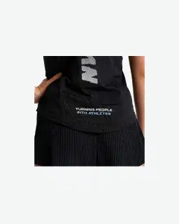 Camiseta sin mangas Nike Aeroswift Nvrstp X Top4running Mujer – 4/4