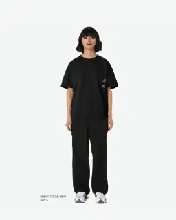 Camiseta gráfica Unisex – 8/9
