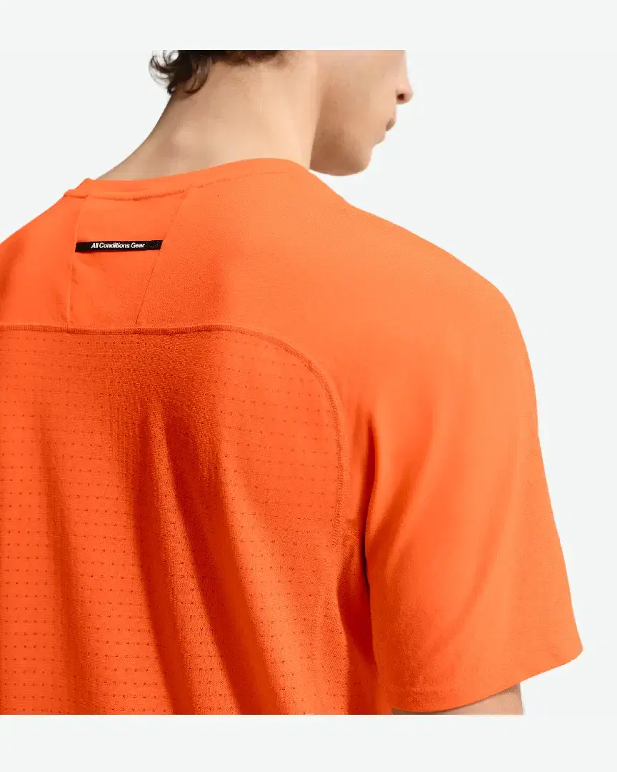 Camiseta de Trail Hombre Dri-Fit Adv Nike Acg « Solar Chase » M - IO9677-819 (1) au meilleur prix !