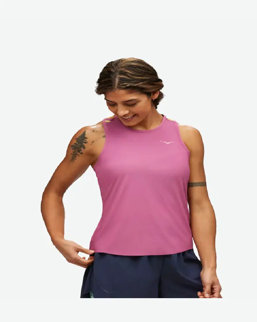 Hoka Camiseta Sin Mangas de Running Airolite W - Women (20) au meilleur prix !