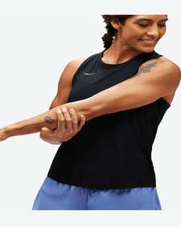 Hoka Camiseta Sin Mangas de Running Airolite Mujer – 3/5
