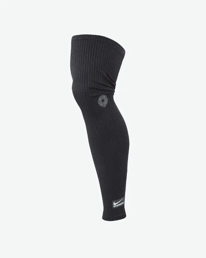 Pantorrilleras Nike AeroSwift W - DC0805-959 (0) au meilleur prix !