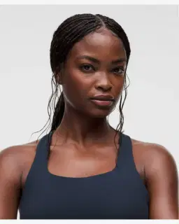 Lululemon Sujet Deportivo Hero de Todos los Tiempos Soporte Medio Taza D/Dd Mujer – 4/5