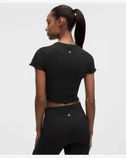Lululemon Baby Tee Align A Ourlet Ondulé Mujer – 3/5