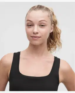Lululemon Sujetador Acanalado Bend This Con Escote Cuadrado Espalda Nadadora Soporte Ligero, Copas A-C Mujer – 5/5