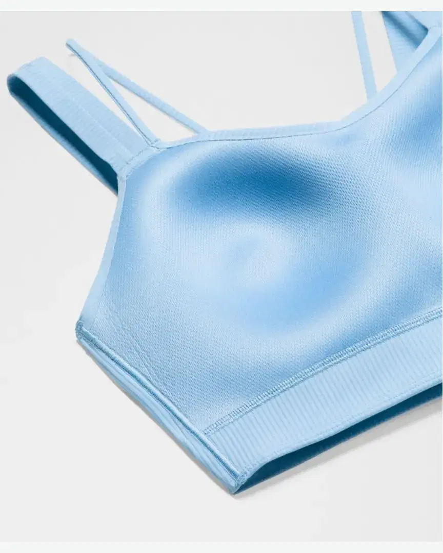 Lululemon Sujetador Largo E Like A Cloud Soporte Ligero, Copas D/Dd W - LW2DJES_076998 (4) au meilleur prix !