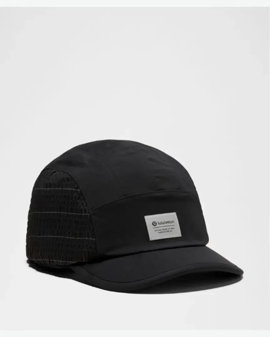 Lululemon Gorra de Running Multi-Panel Reflectante