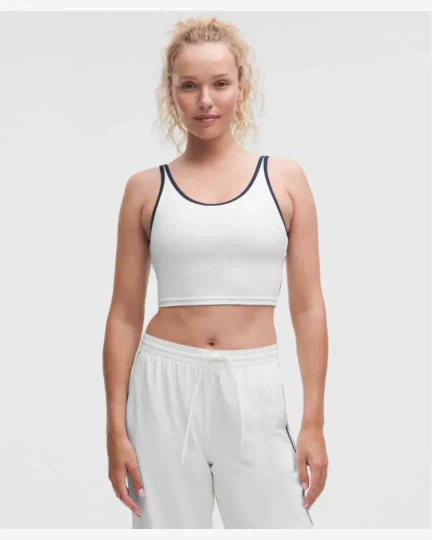 Lululemon Camiseta de Tenis con Corte en Escote Amplio Soporte Medio, Copas B/C Mujer
