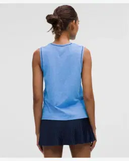 Lululemon Camiseta de Tenis Cuello en V Gráfica Mujer – 2/5