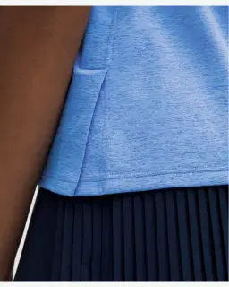 Lululemon Camiseta de Tenis Cuello en V Gráfica Mujer – 5/5