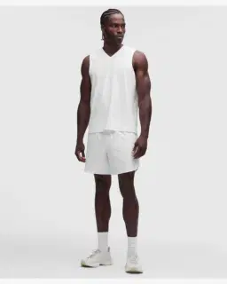 Lululemon Camiseta de Tenis de Piqué con Paneles de Malla Hombre – 2/5