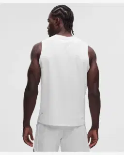 Lululemon Camiseta de Tenis de Piqué con Paneles de Malla Hombre – 3/5