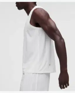 Lululemon Camiseta de Tenis de Piqué con Paneles de Malla Hombre – 5/5