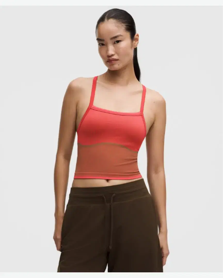 Lululemon Camiseta de Yoga Salutations Soporte Ligero, Copas B/C W - LW1FZLS_077406 (0) au meilleur prix !