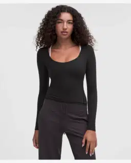 Lululemon Top De Manga Larga Con Escote Amplio Wundermost En Ultra-Soft Nulu Mujer – 1/5