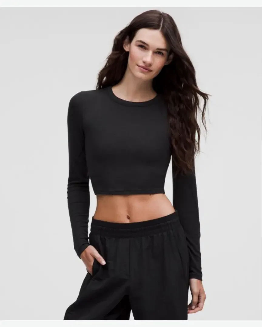 Lululemon Top Corto De Manga Larga Hold Tight Con Dobladillo Recto Mujer