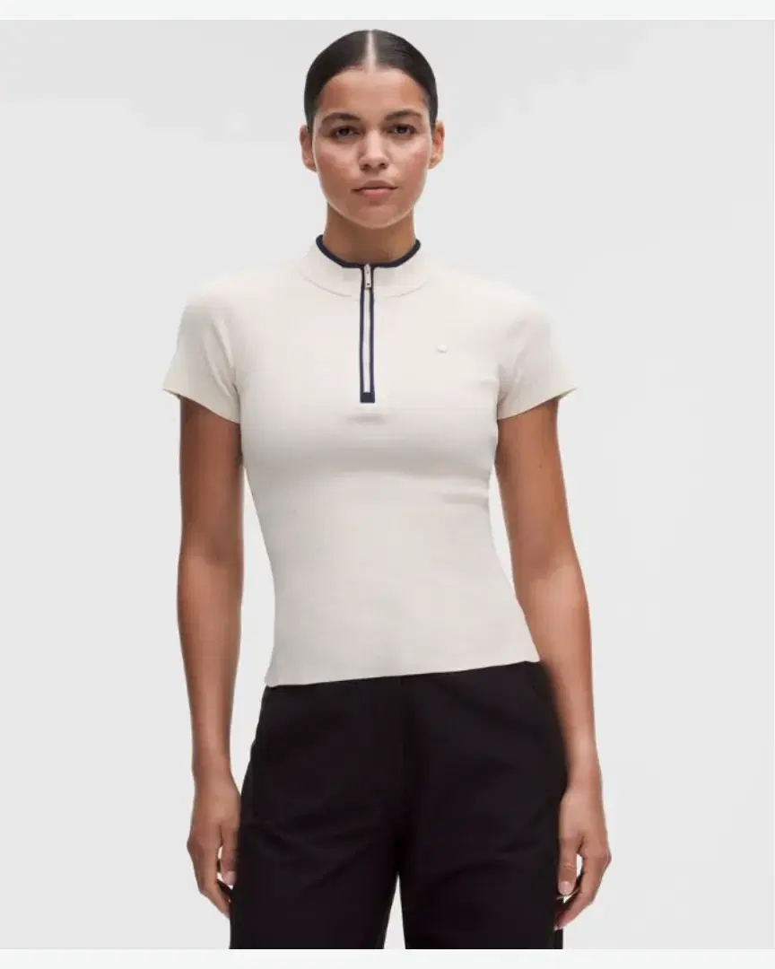 Lululemon Polo de Golf de Punto con Cuello Alto y Mangas Cortas W - LW3KPJS_069395 (0) au meilleur prix !