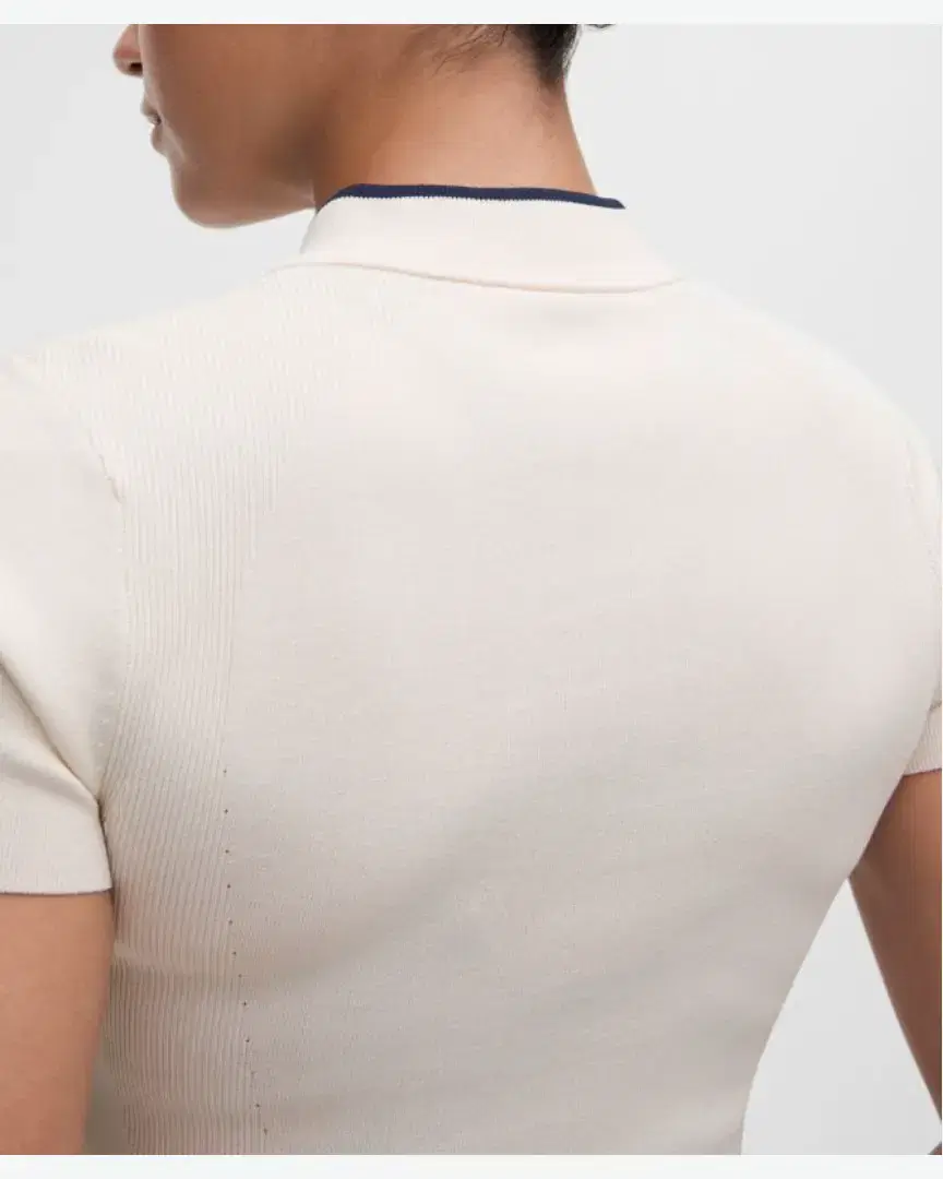 Lululemon Polo de Golf de Punto con Cuello Alto y Mangas Cortas W - LW3KPJS_069395 (4) au meilleur prix !