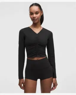 Lululemon Top de Manga Larga con Cuello en V Fruncido en el Centro All It Takes Mujer – 1/5
