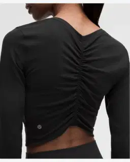 Lululemon Top de Manga Larga con Cuello en V Fruncido en el Centro All It Takes Mujer – 5/5