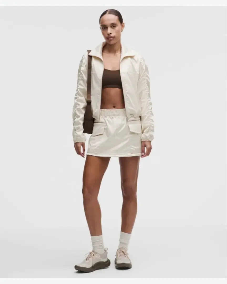 Lululemon Minifalda Cargo Talle Media Alta En Satén Elástico Mujer