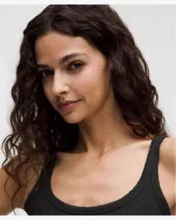 Lululemon Nulu Ribbed Cropped Tank Top Heart Mujer – 4/5