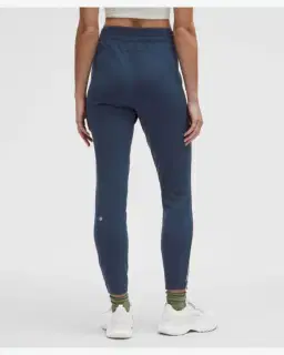 Lululemon Pantalón de Entrenamiento de Cintura Alta Corte Slim en Everlux Mujer – 3/5