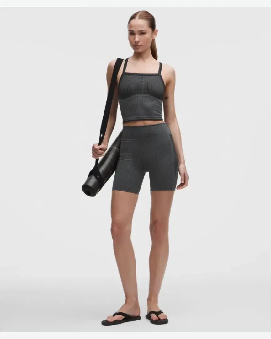 Lululemon Short De Yoga Salutations Cintura Alta 15 Cm Mujer