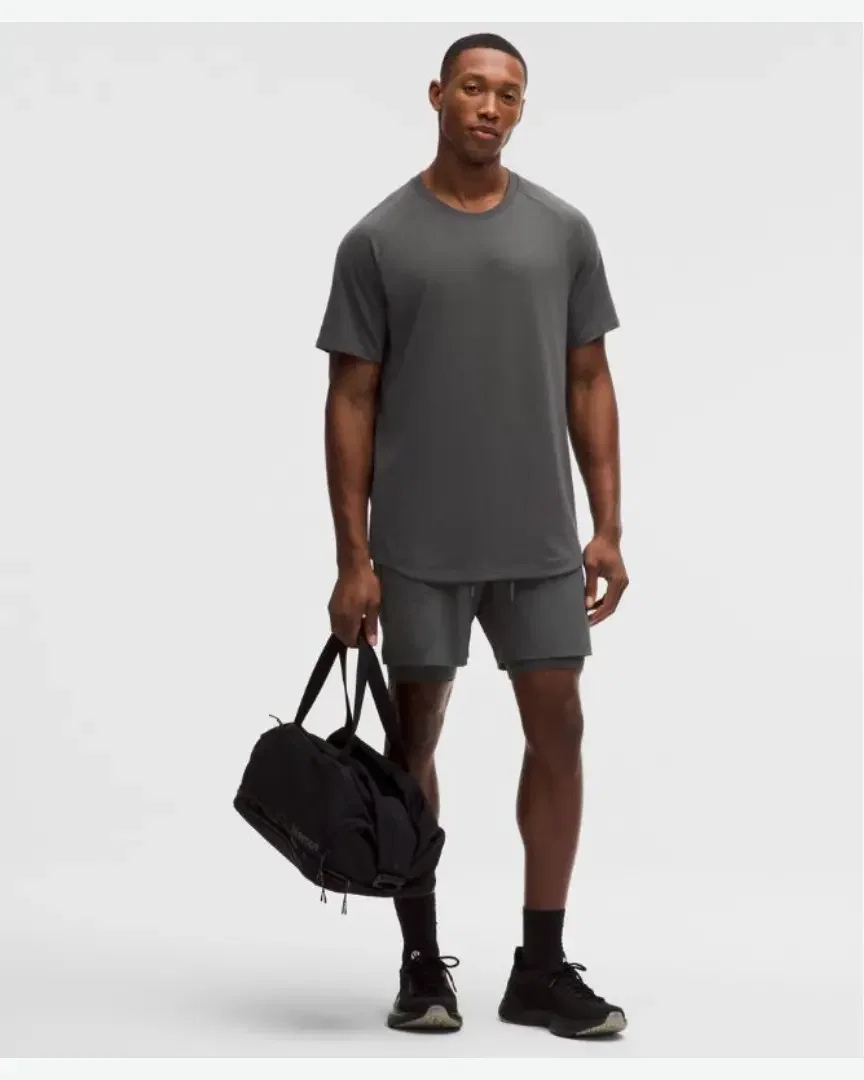 Lululemon Short License To Train Doblado 18 Cm Hombre