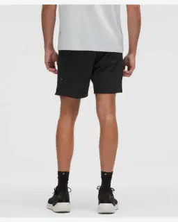 Lululemon Short License To Train Sin Forro 18 Cm Hombre – 3/5